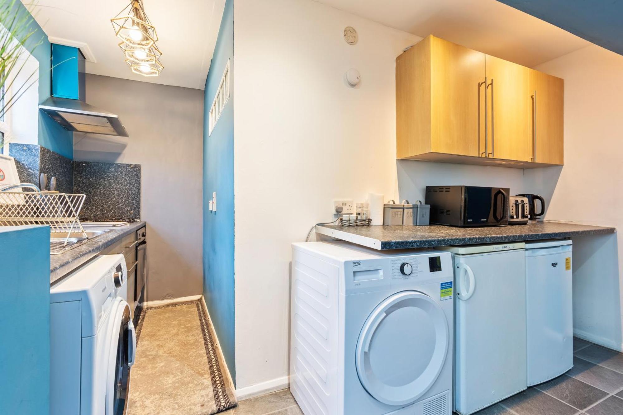 Impeccable 4-Bed House In Brixton London 빌라 외부 사진